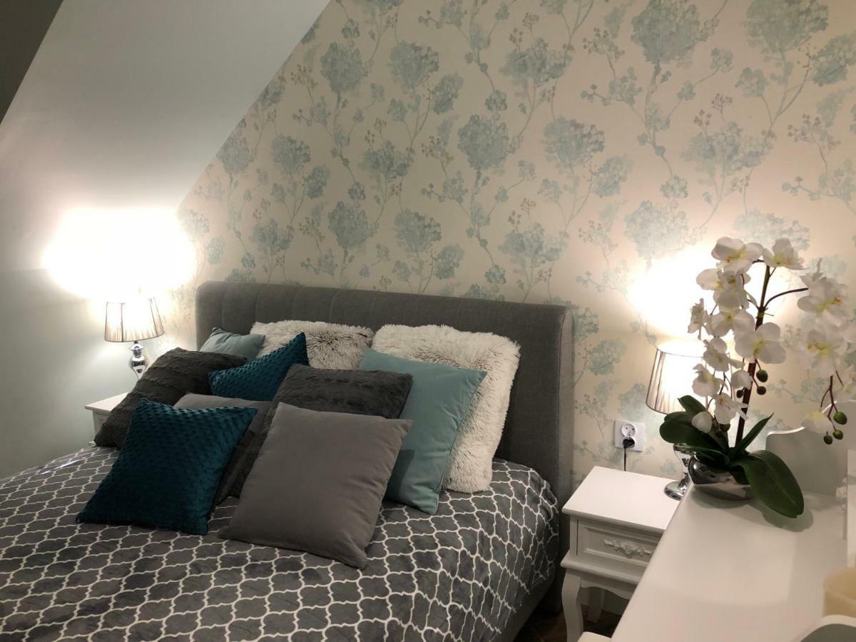 Family & Business Elegant Apartments Ul Warszawska - 2 Bedroom, Balcony, Parking Келце Екстериор снимка
