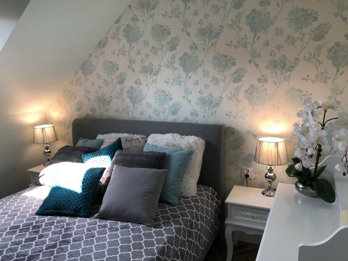 Family & Business Elegant Apartments Ul Warszawska - 2 Bedroom, Balcony, Parking Келце Екстериор снимка
