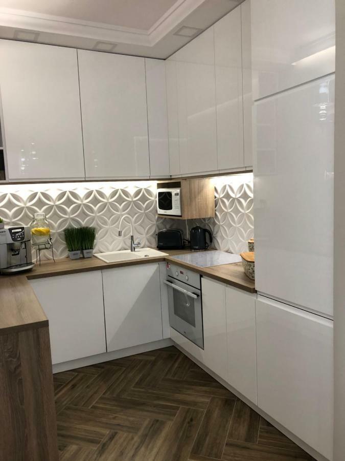 Family & Business Elegant Apartments Ul Warszawska - 2 Bedroom, Balcony, Parking Келце Екстериор снимка